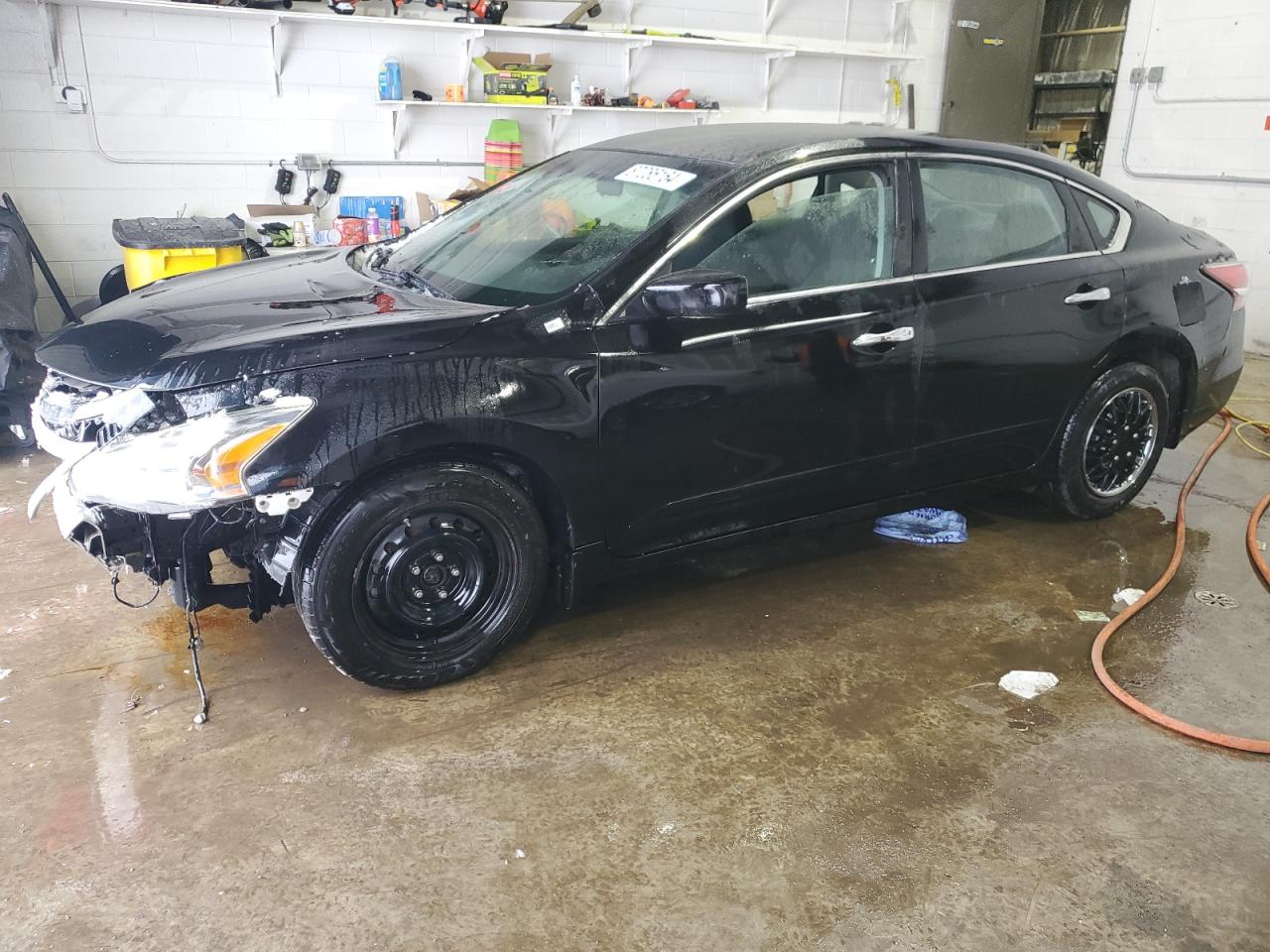 2015 Nissan Altima - Image 1