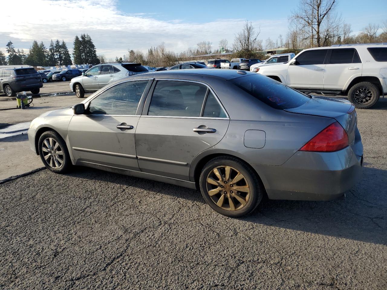 2006 Honda Accord - Image 2