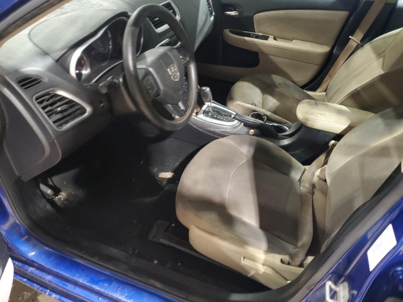 2014 Dodge Avenger - Image 7