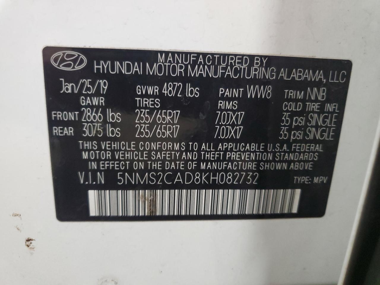 2019 Hyundai Santa Fe - Image 13