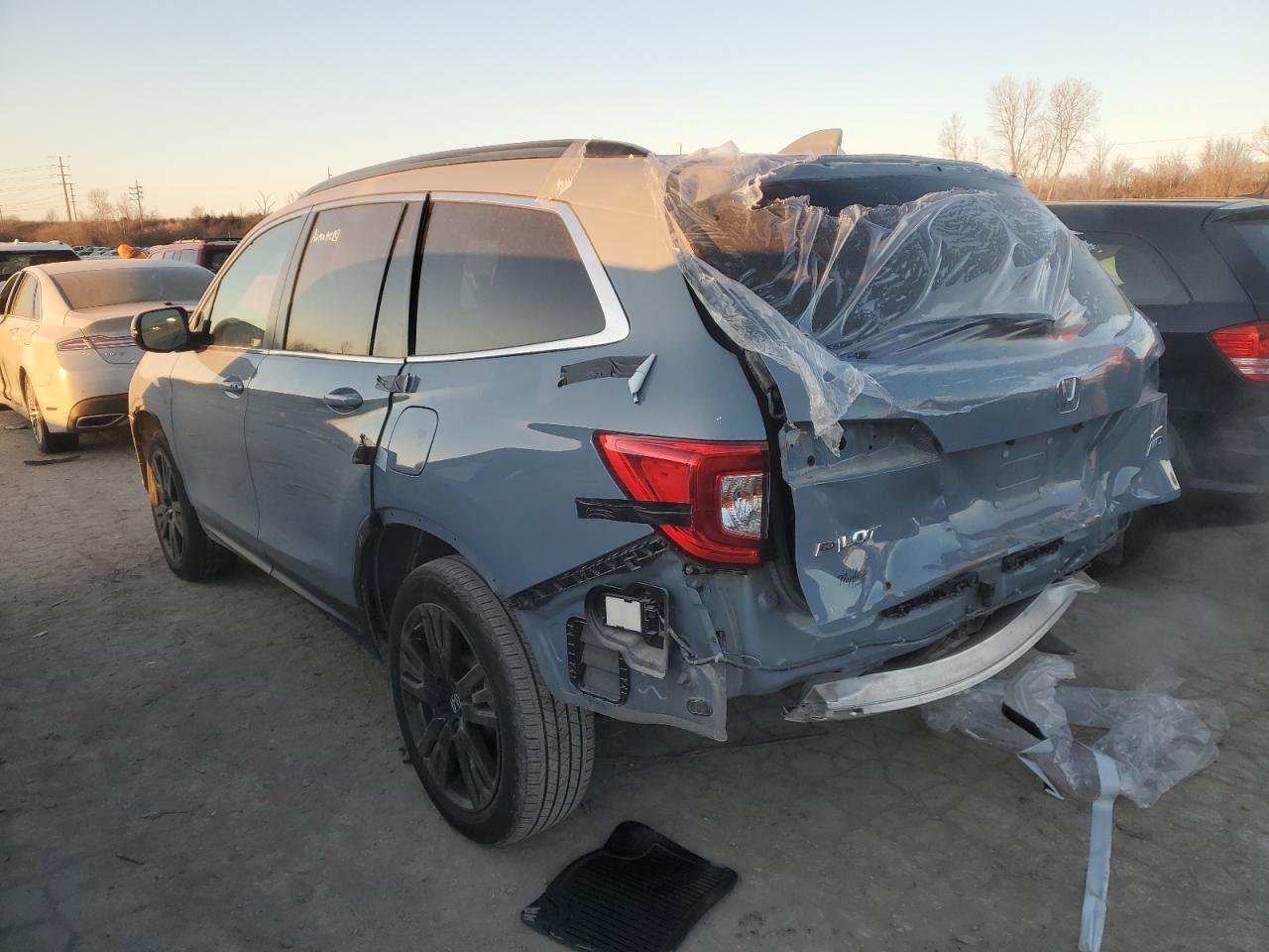 2022 Honda Pilot - Image 2