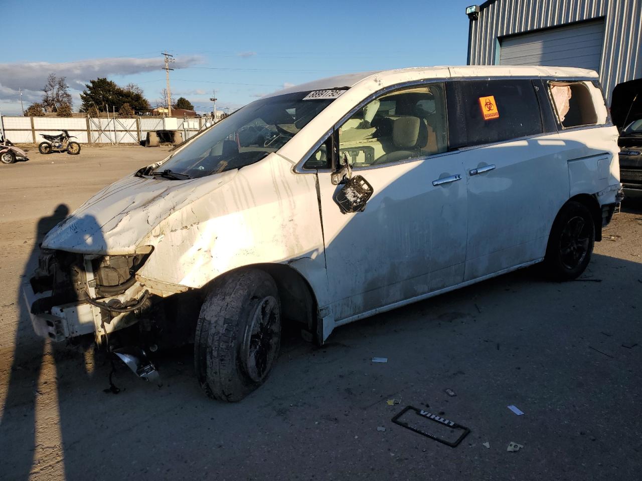 2015 Nissan Quest - Image 1