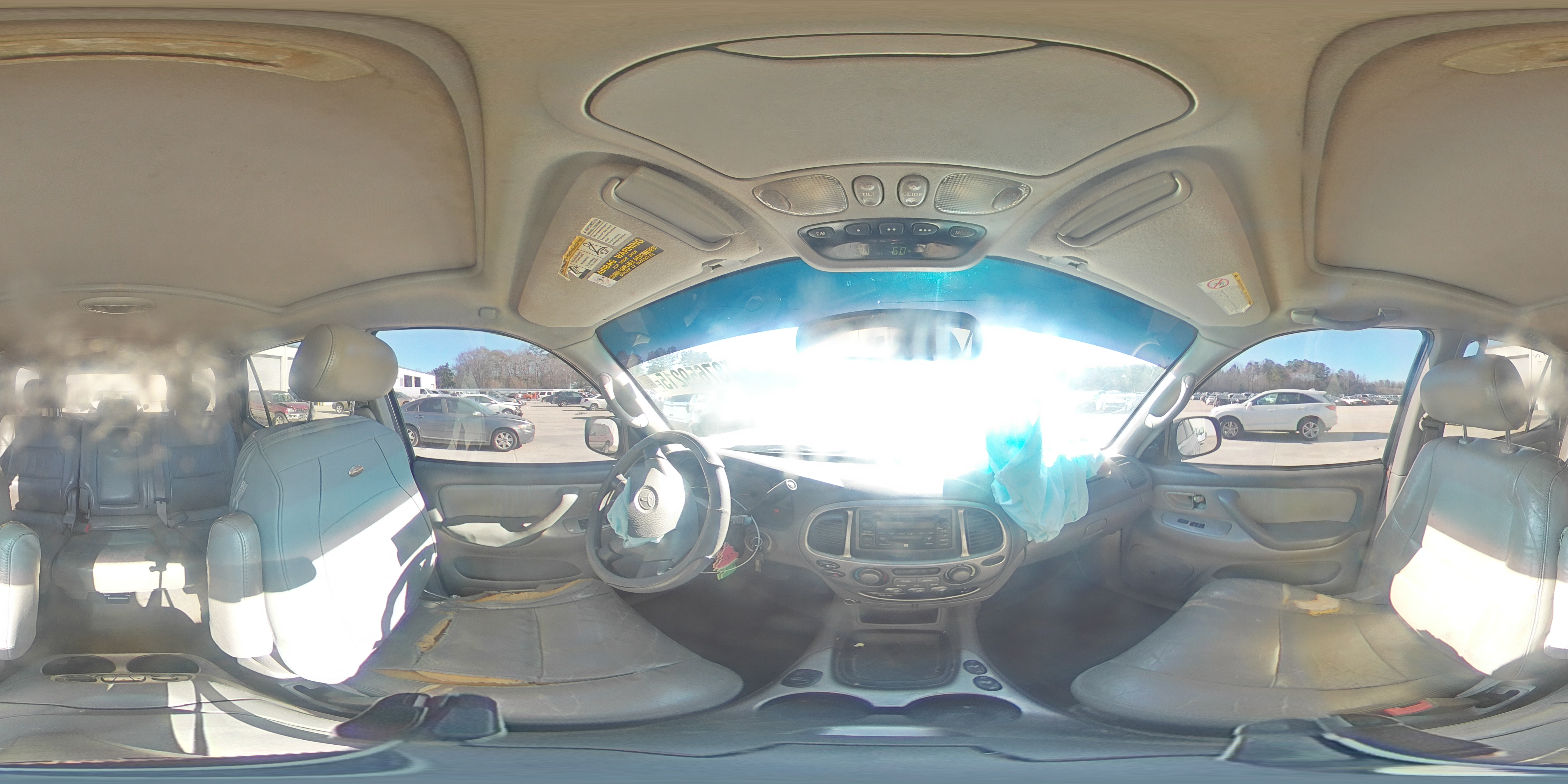 2002 Toyota Sequoia - Image 13