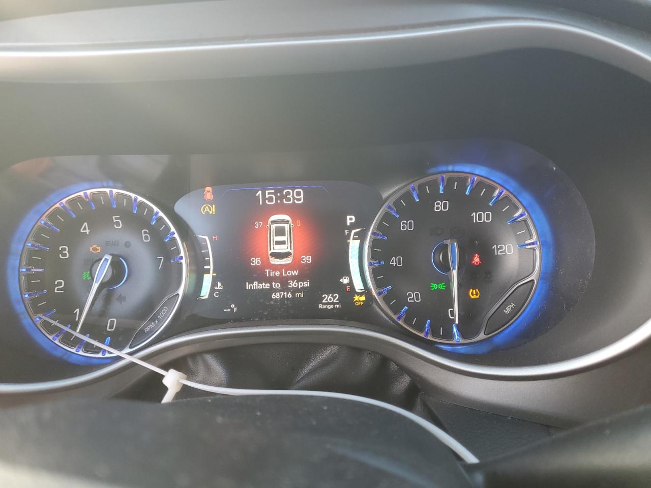 2022 Chrysler Pacifica - Image 9