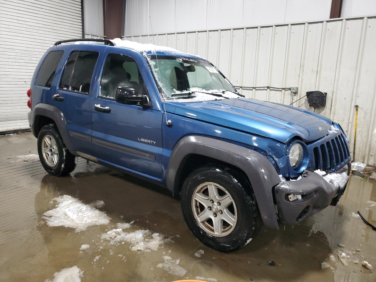 2004 Jeep Liberty (North America) - Image 4