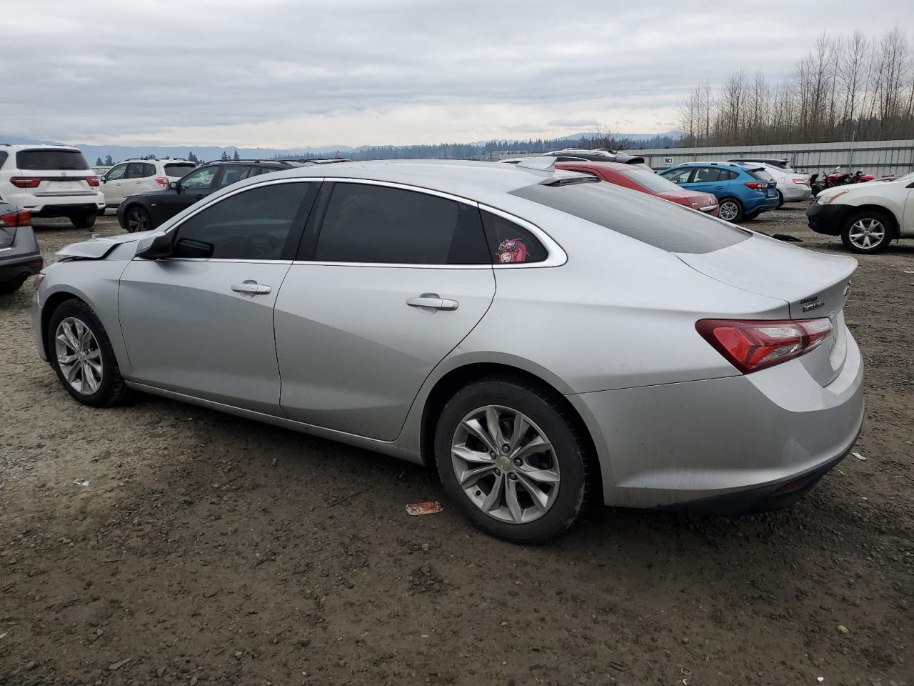 2019 Chevrolet Malibu - Image 2