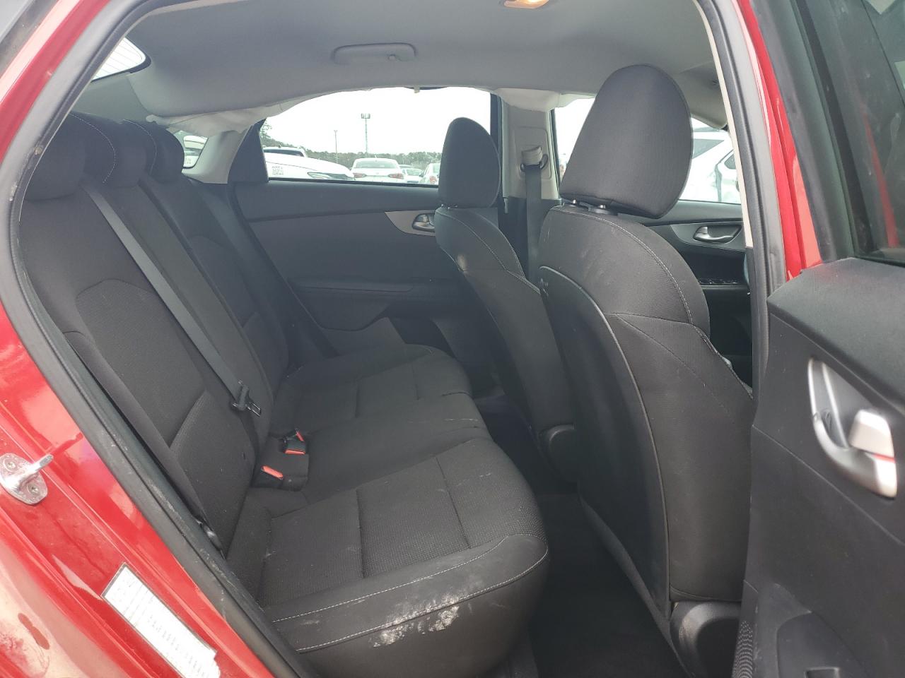 2021 Kia Forte - Image 10