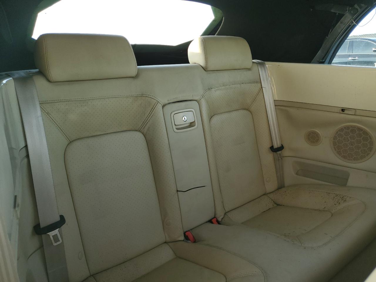 2006 Volkswagen Beetle - Image 10