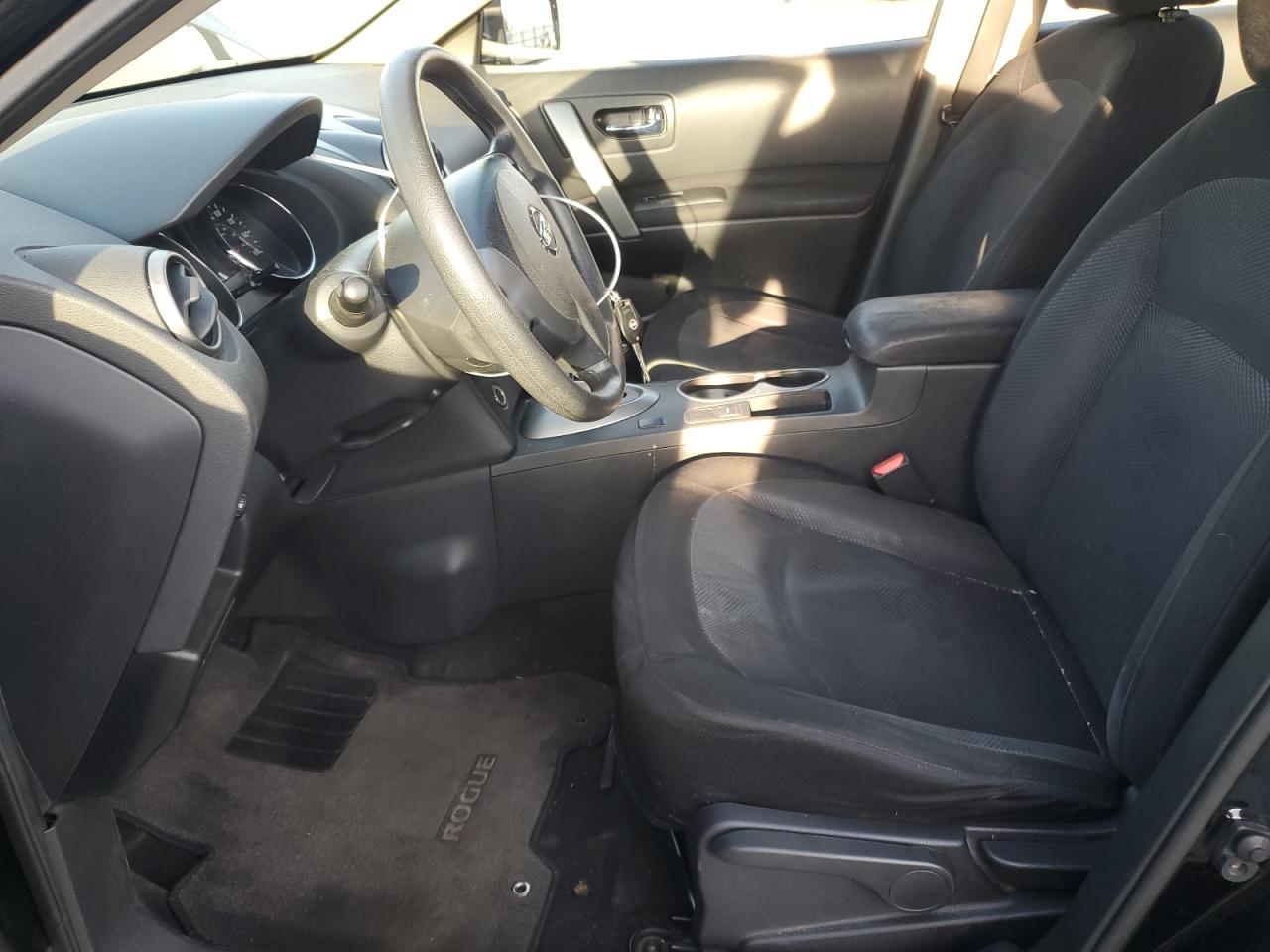 2012 Nissan Rogue - Image 7