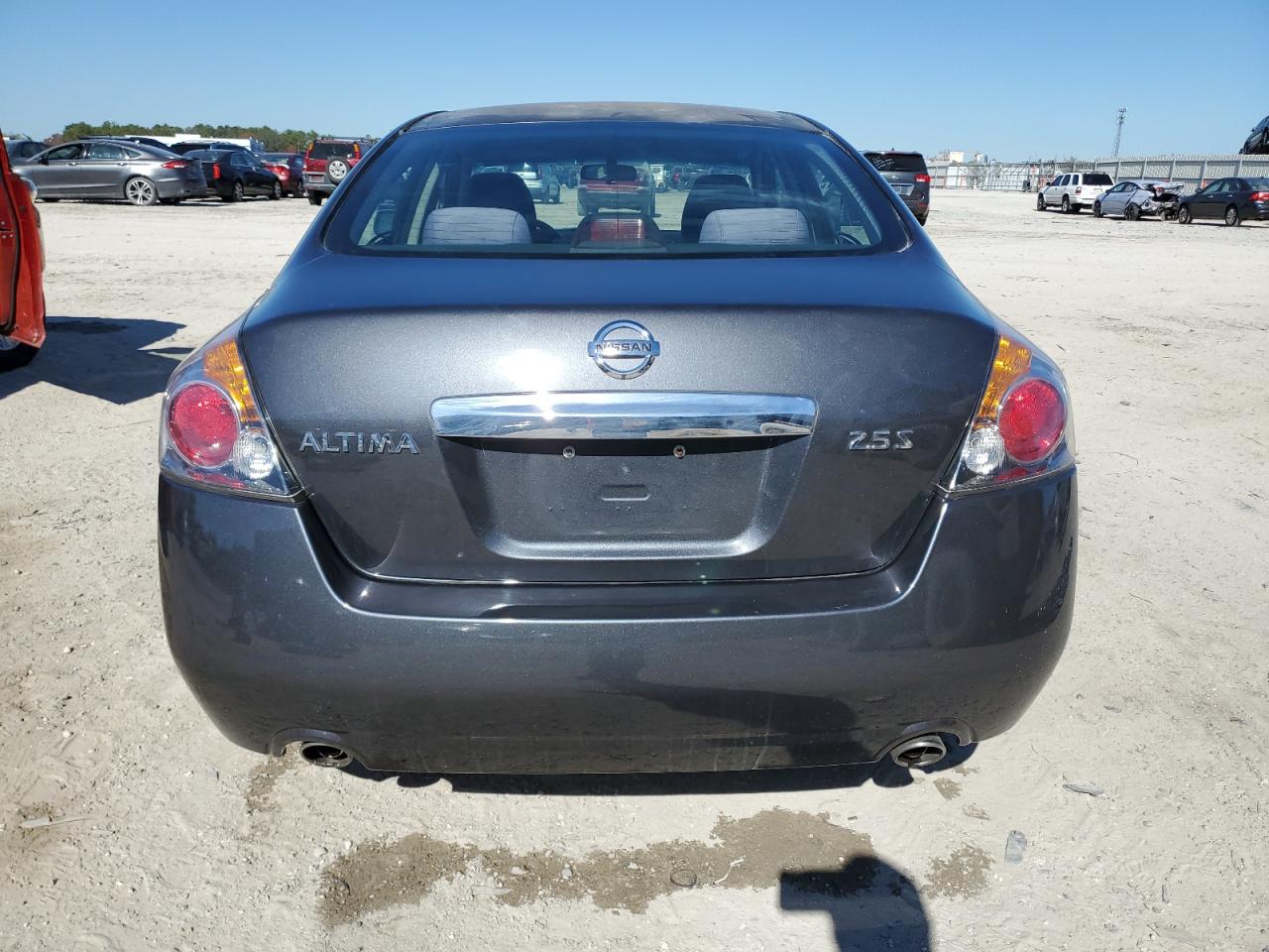 2010 Nissan Altima - Image 6