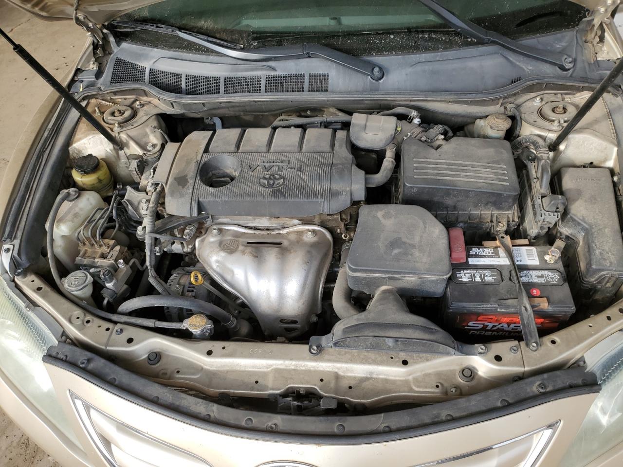 2011 Toyota Camry - Image 11