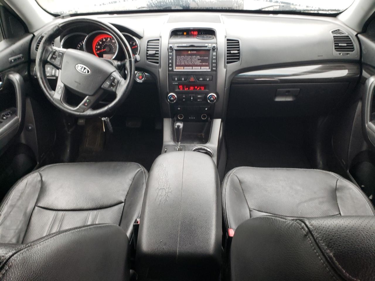 2013 Kia Sorento - Image 8
