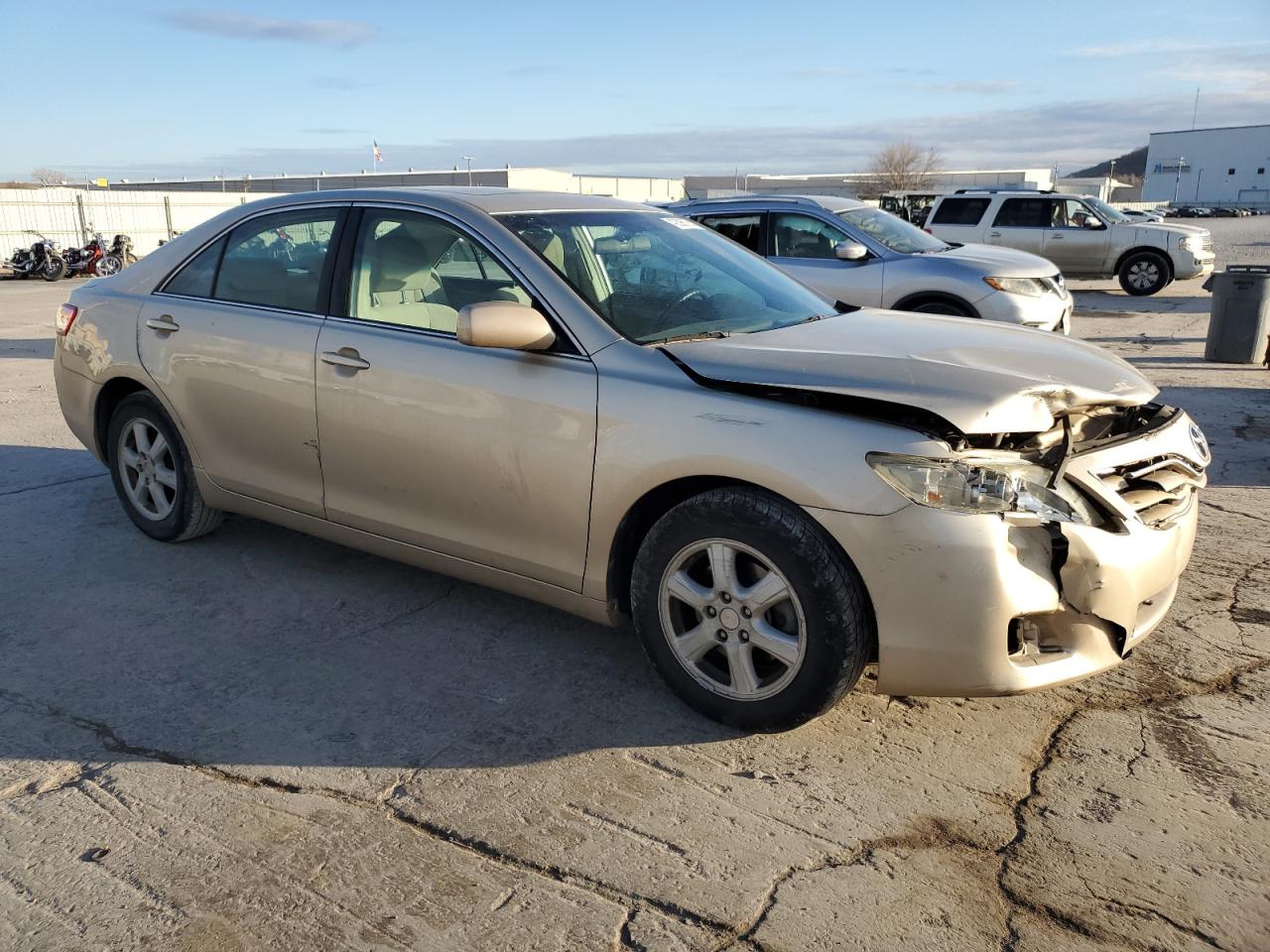2010 Toyota Camry - Image 4