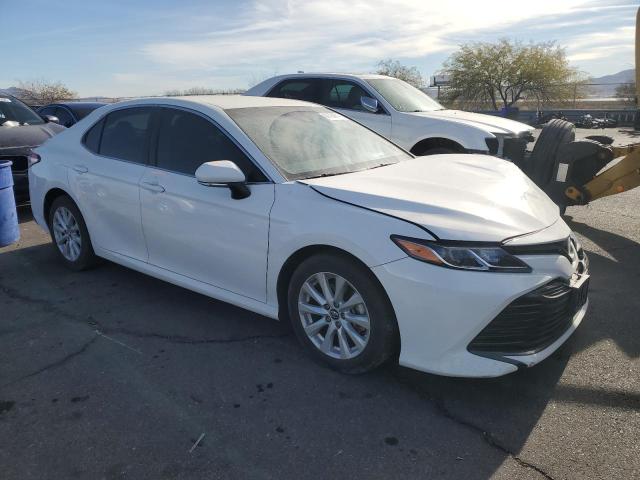  TOYOTA CAMRY 2018 White