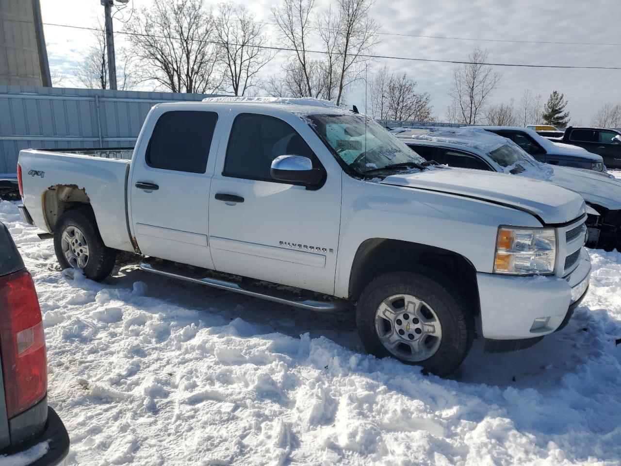 2008 Chevrolet Silverado - Image 4