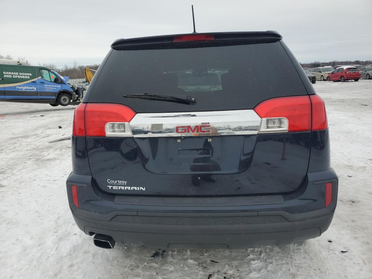 2016 GMC Terrain - Image 6