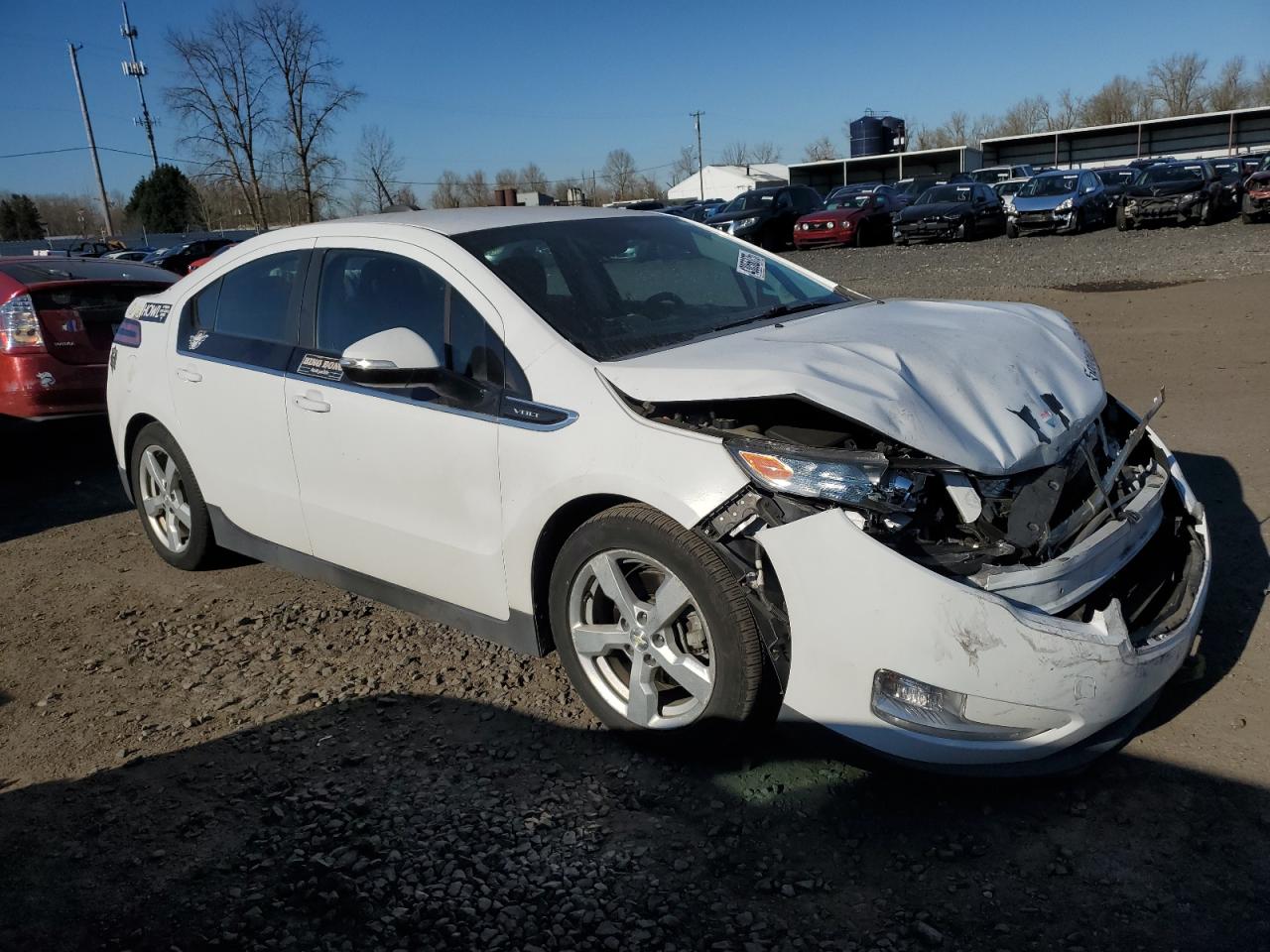 2015 Chevrolet Volt - Image 4