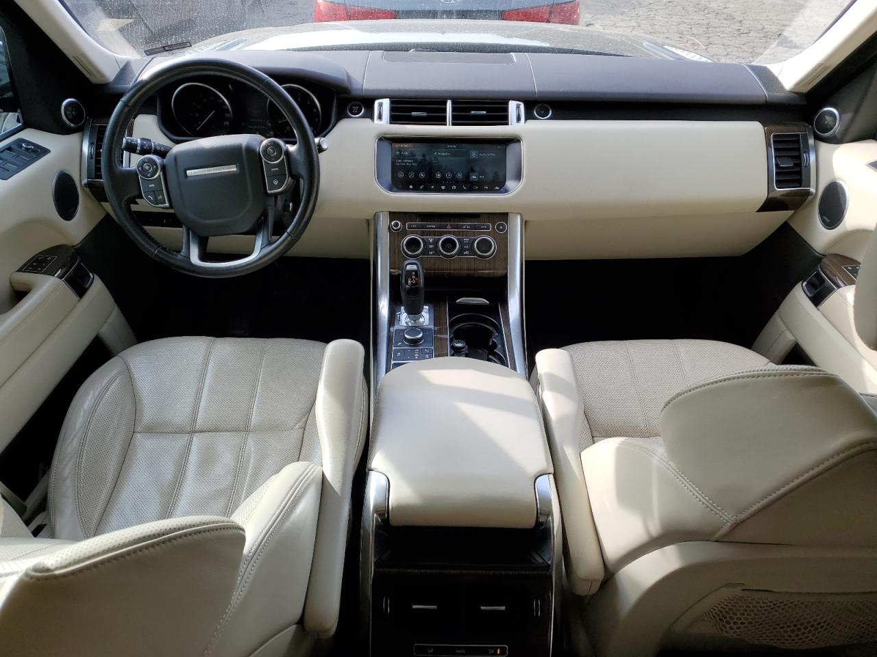 2017 Land Rover Range Rover - Image 8