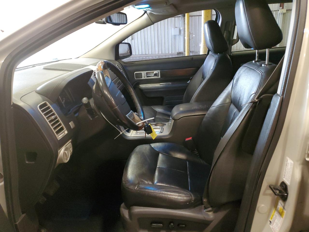 2007 Lincoln MKX - Image 7