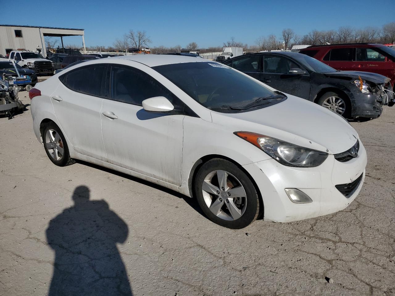2013 Hyundai Elantra - Image 4