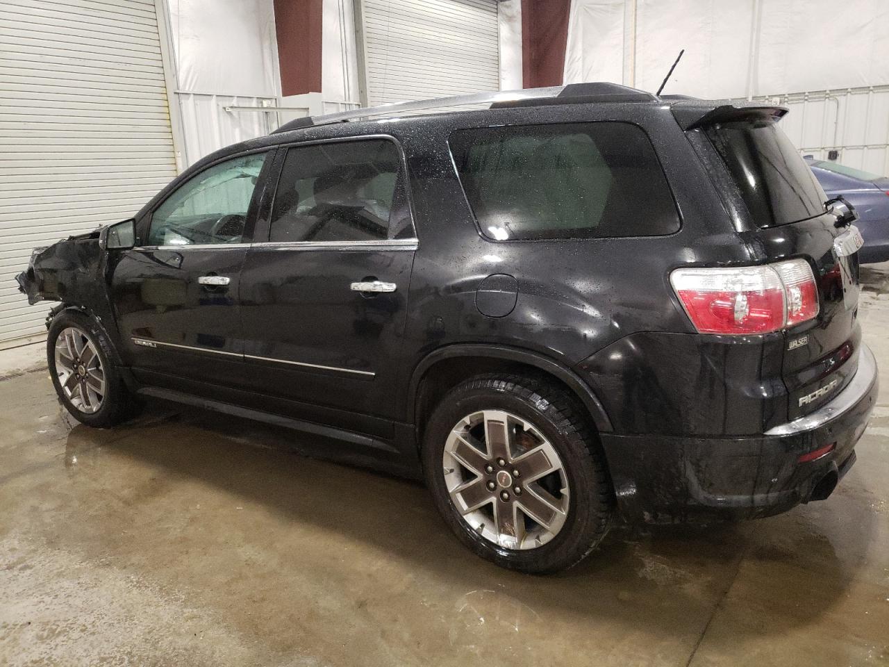2012 GMC Acadia - Image 2