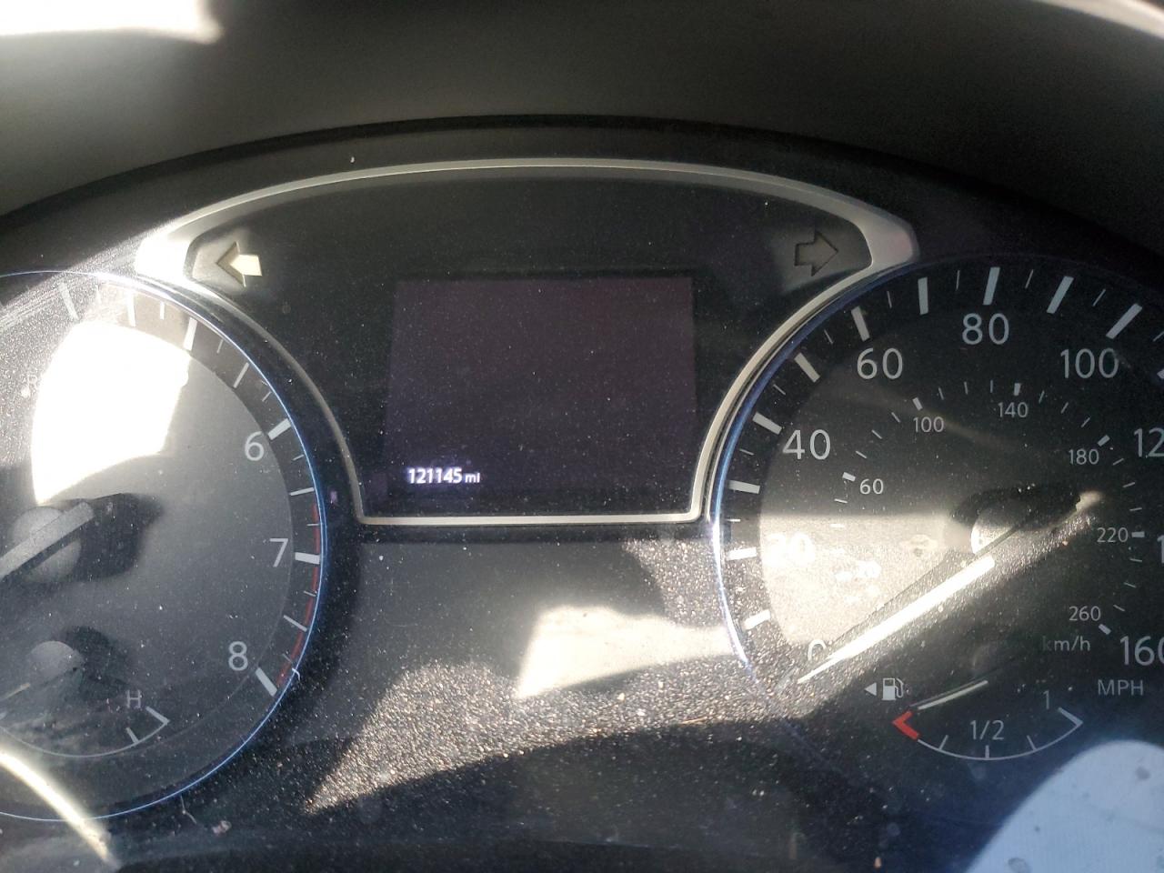 2017 Nissan Altima - Image 9