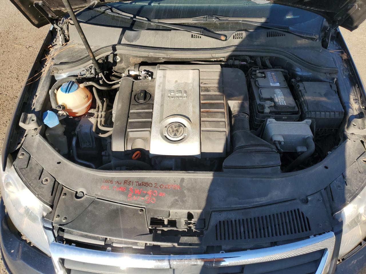 2006 Volkswagen Passat - Image 11