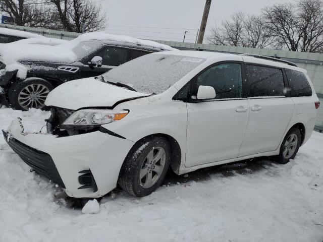 2019 Toyota Sienna Le