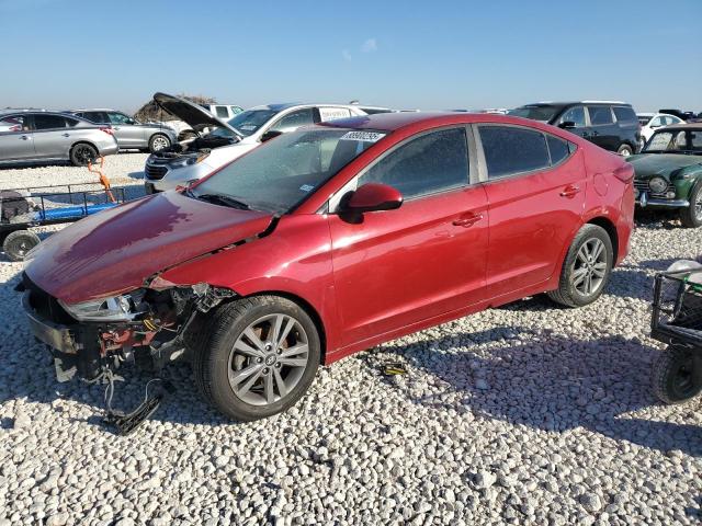  HYUNDAI ELANTRA 2018 Червоний