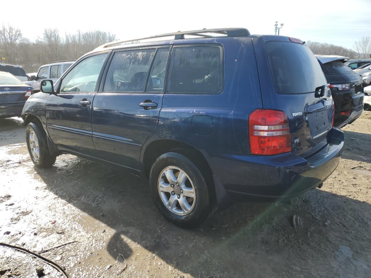 2002 Toyota Highlander - Image 2