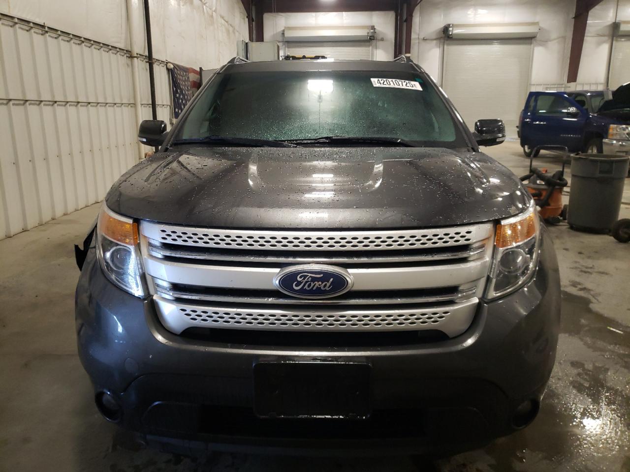2015 Ford Explorer - Image 5