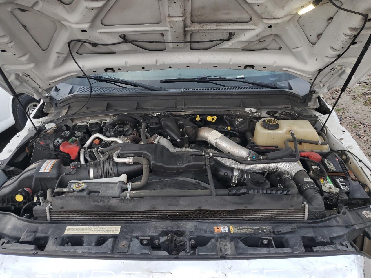 2016 Ford F350 - Image 12