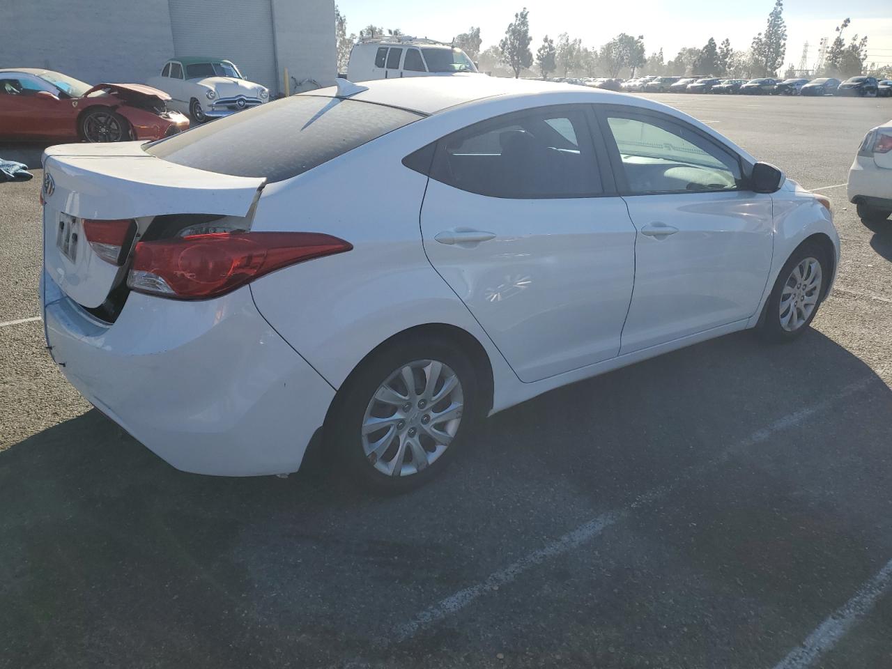 VIN 5NPDH4AE8DH204310 2013 HYUNDAI ELANTRA no.3