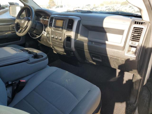  RAM 1500 2019 Srebrny