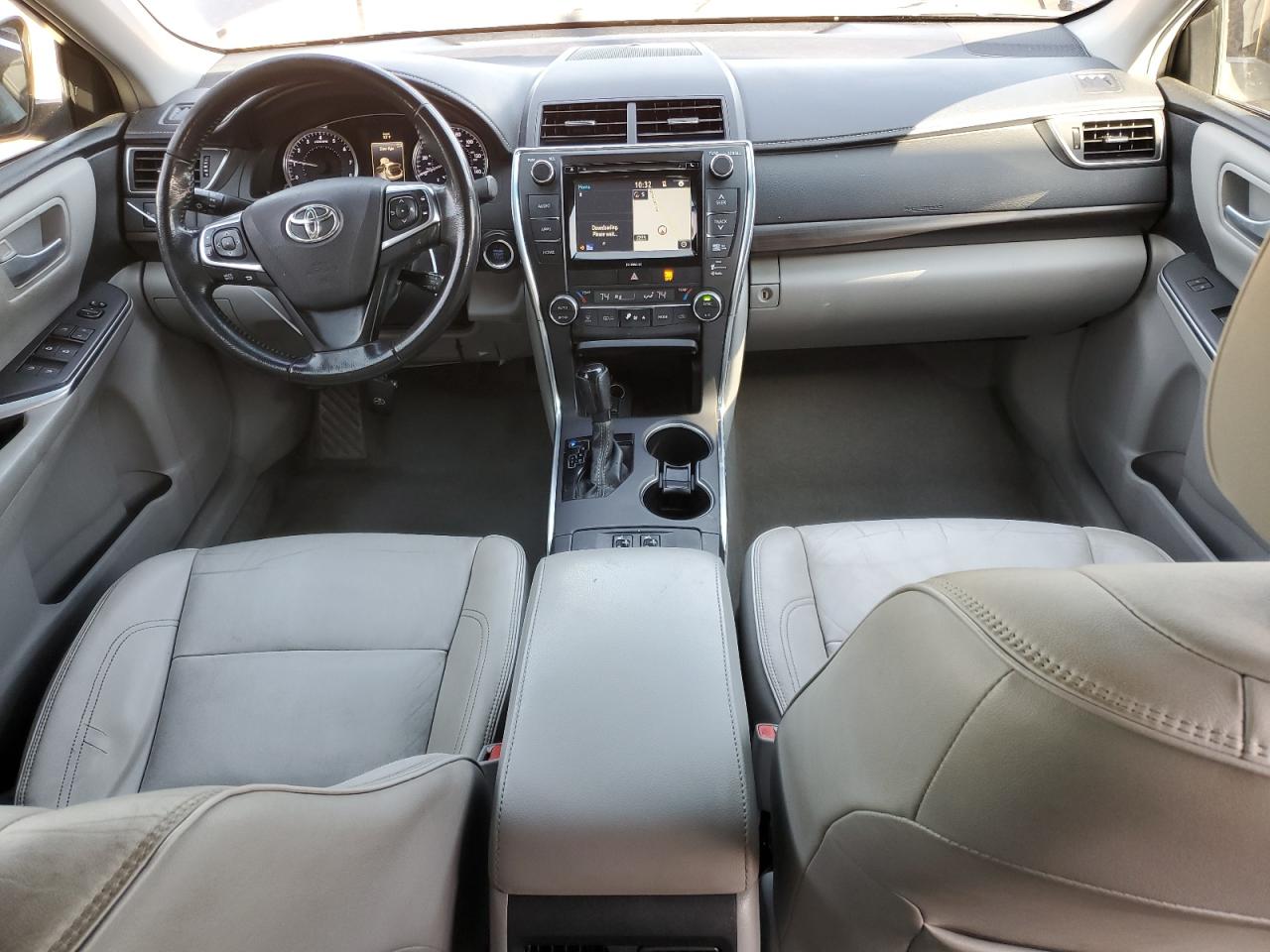 2016 Toyota Camry - Image 8