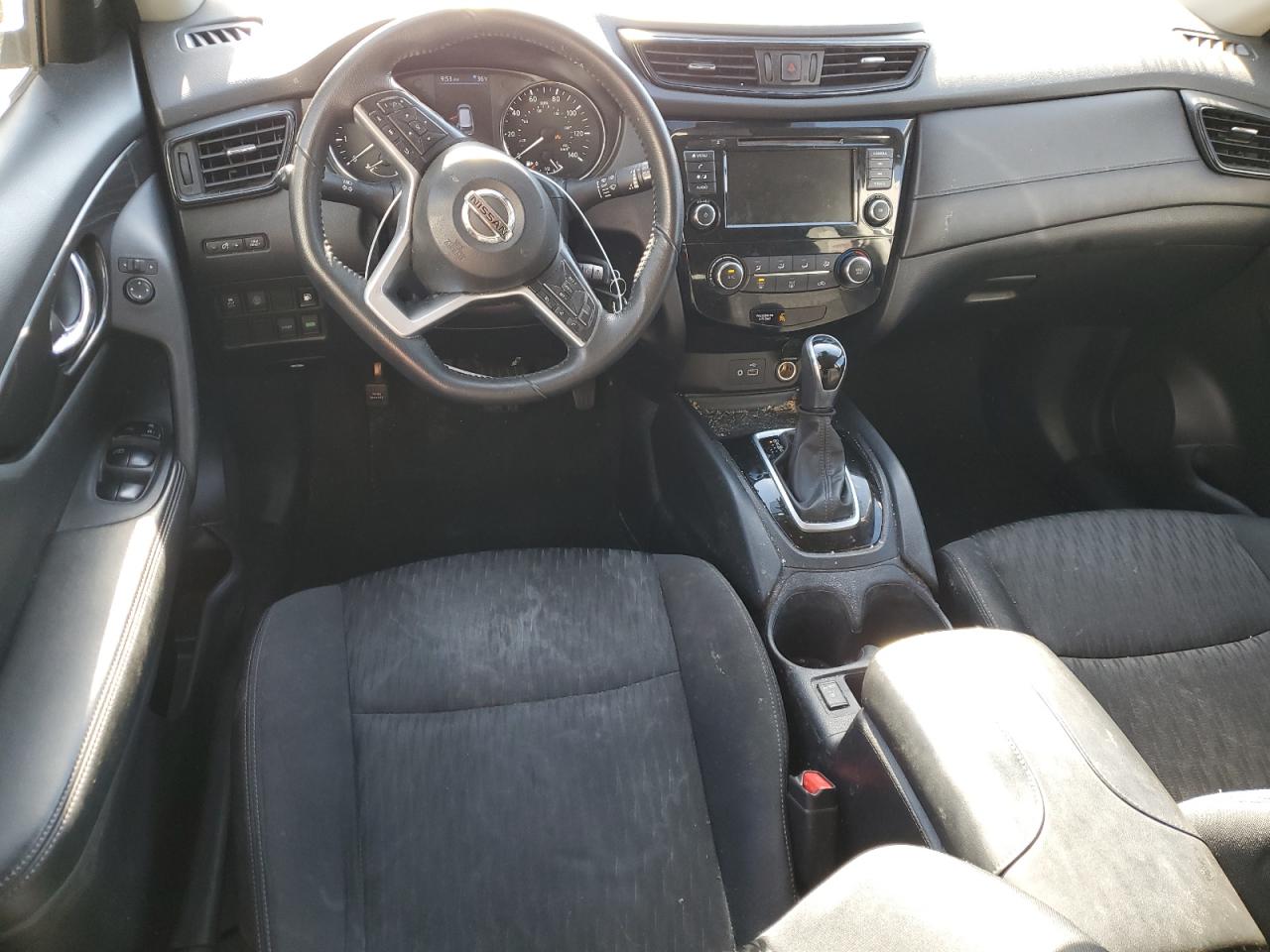 2019 Nissan Rogue - Image 8