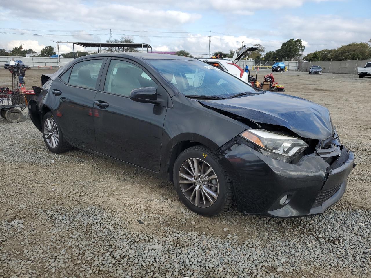 2015 Toyota Corolla - Image 4