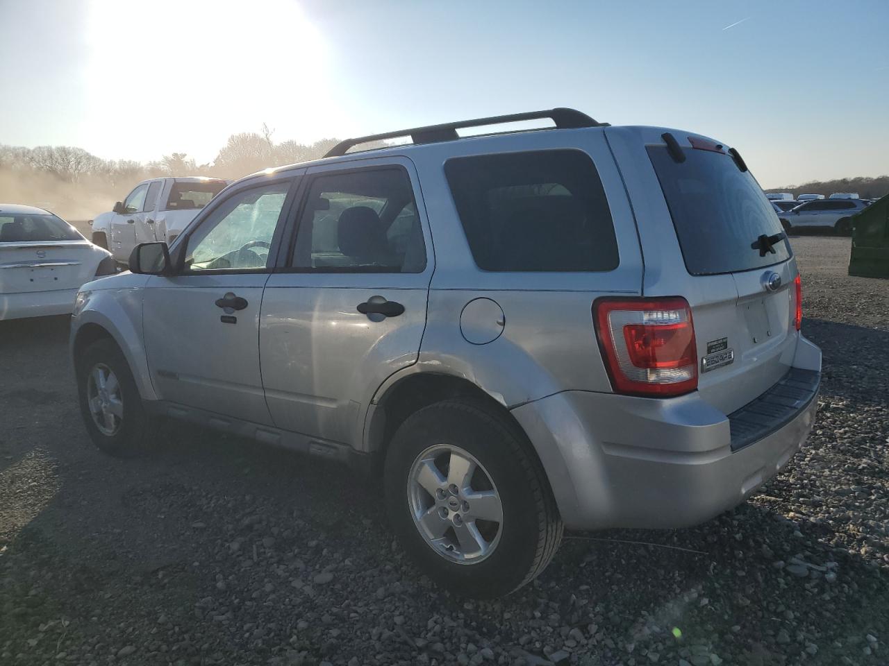 2008 Ford Escape - Image 2