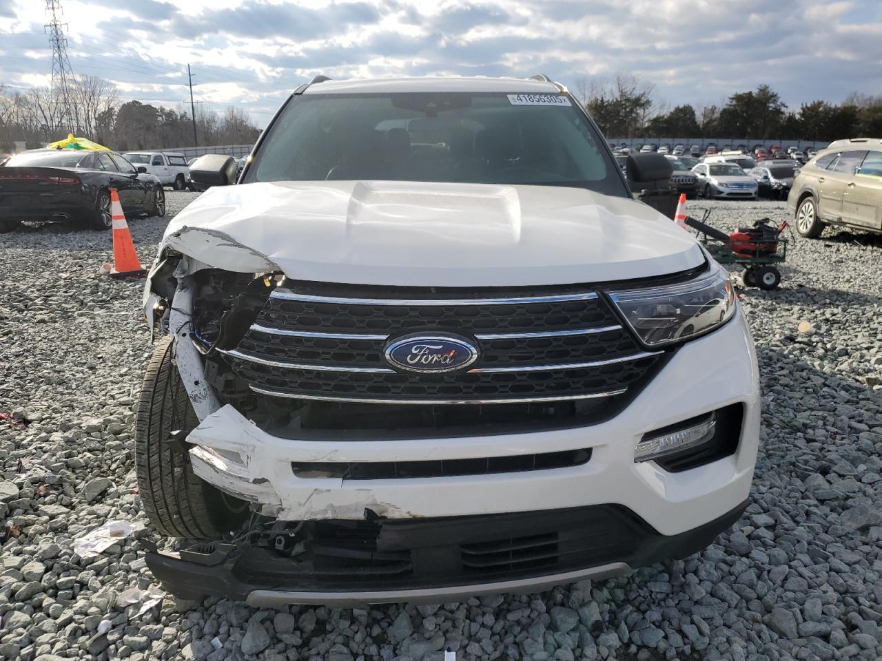 2021 Ford Explorer - Image 5