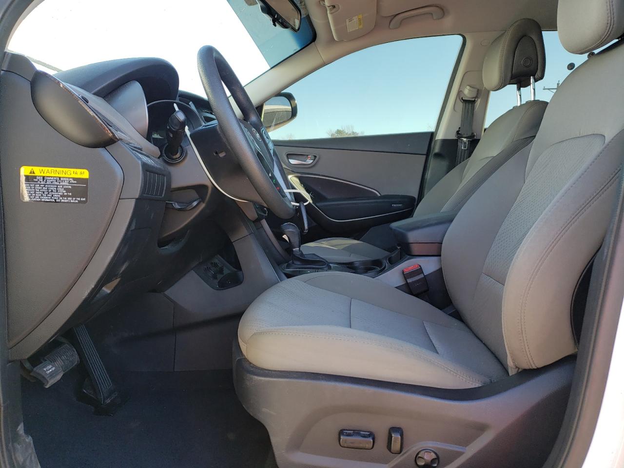 2018 Hyundai Santa Fe - Image 7