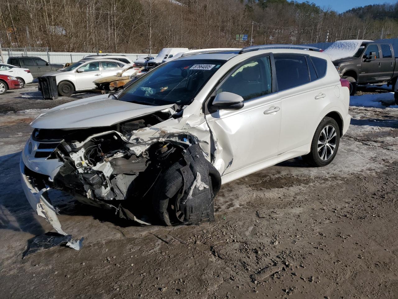 2015 Toyota RAV 4 - Image 1