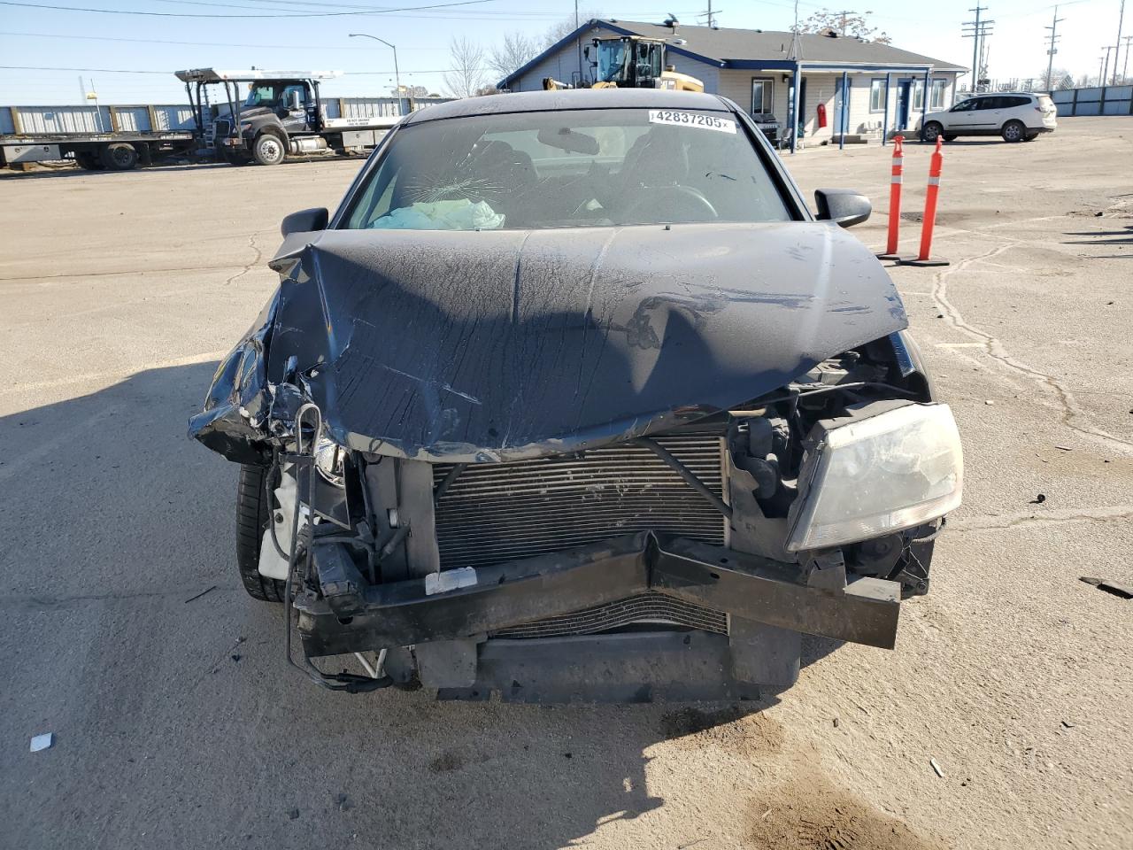 2014 Dodge Avenger - Image 5