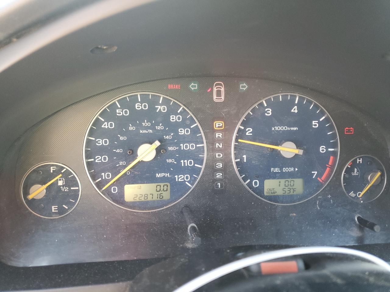 2003 Subaru Baja - Image 9