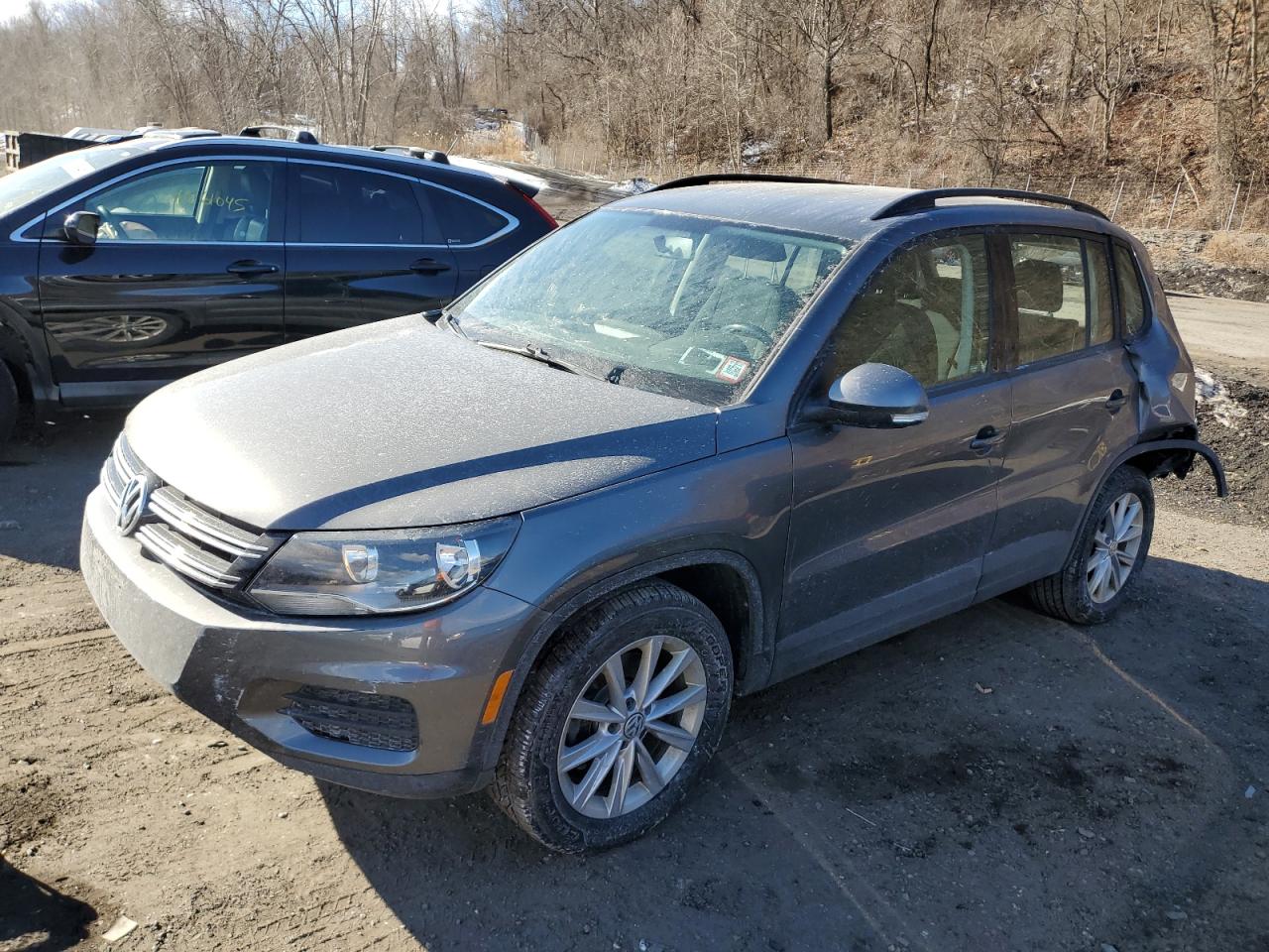 2018 Volkswagen Tiguan - Image 1