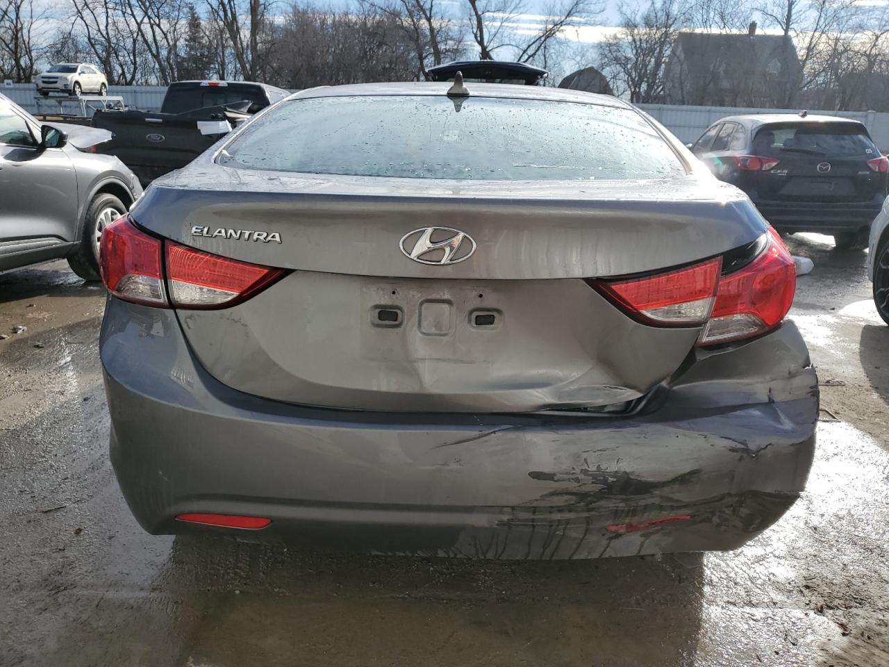 2013 Hyundai Elantra - Image 6