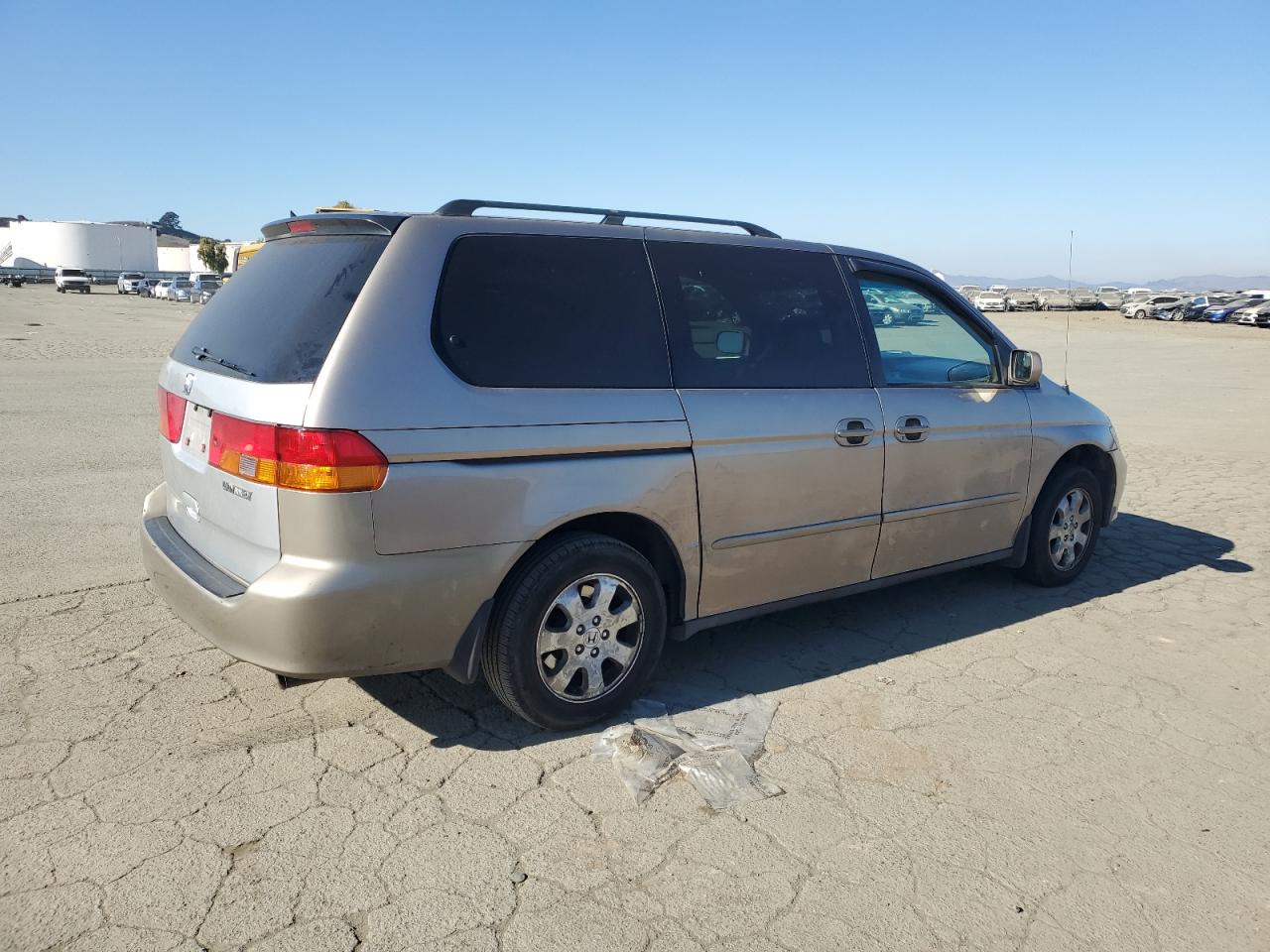 2004 Honda Odyssey - Image 3