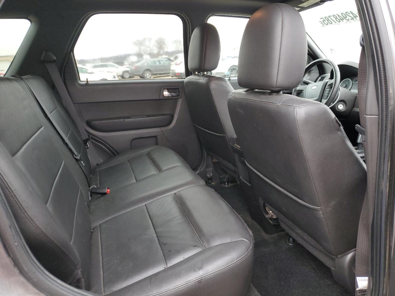 2011 Ford Escape - Image 11