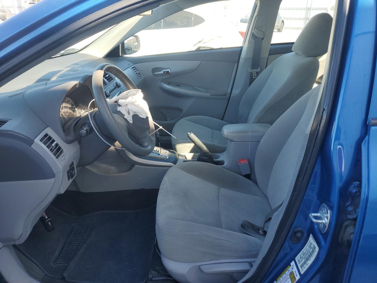 2010 Toyota Corolla - Image 7