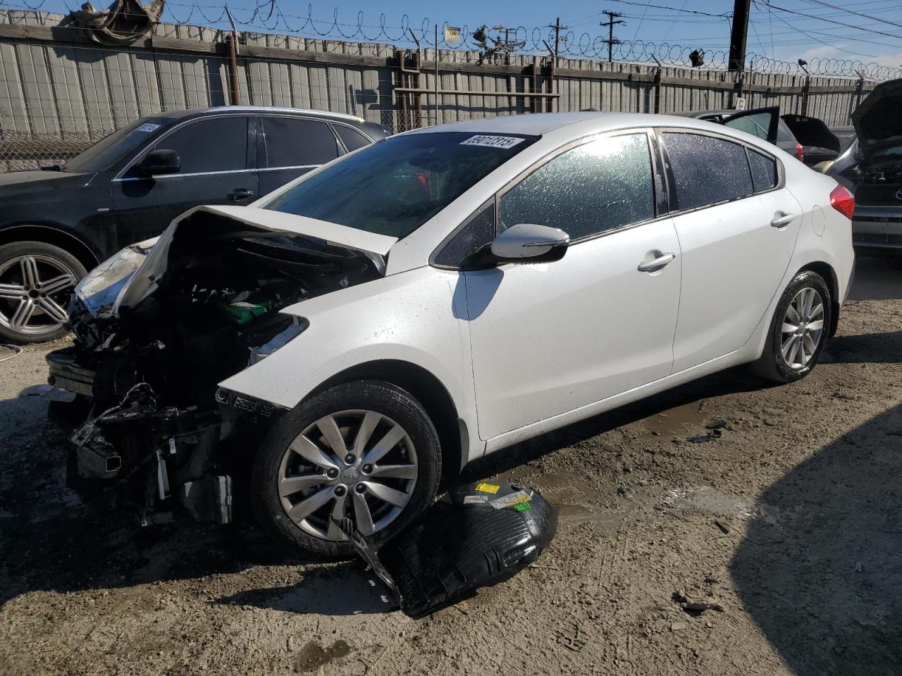 VIN KNAFX4A65E5221438 2014 KIA FORTE no.1