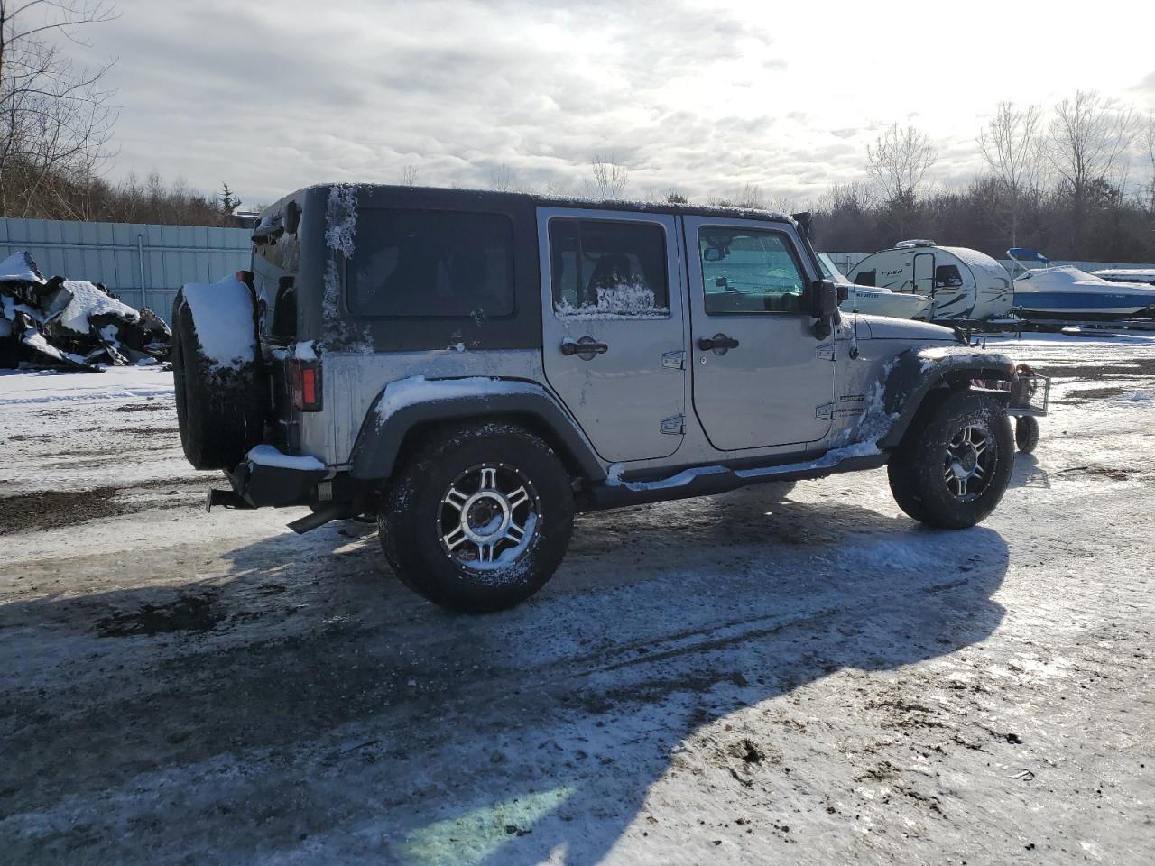 2018 Jeep Wrangler - Image 3